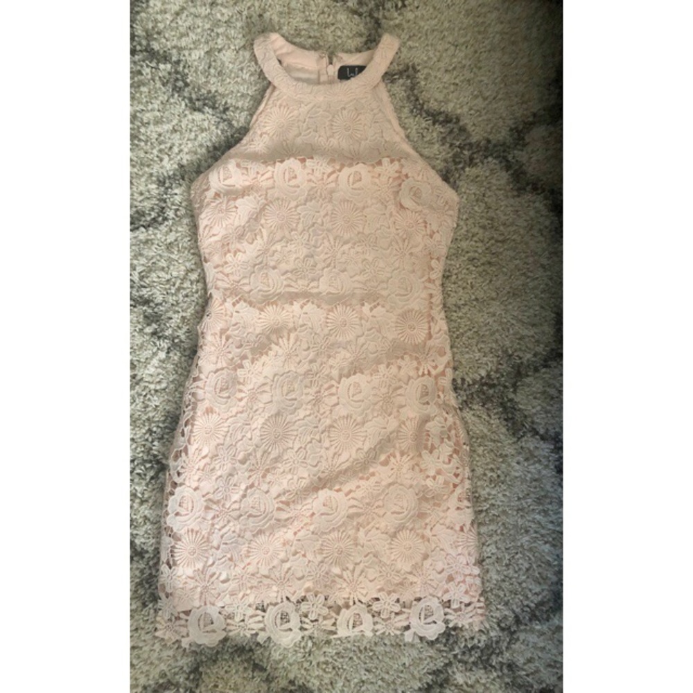 Lulu’s Mini Dress - Picture 2 of 3
